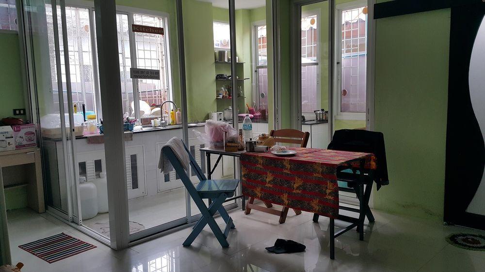 Patong Bgw Phuket Hostel מראה חיצוני תמונה